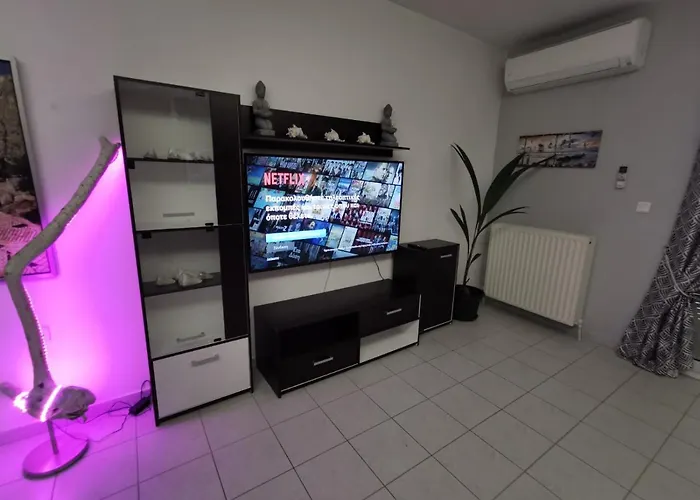 Elli\'S House